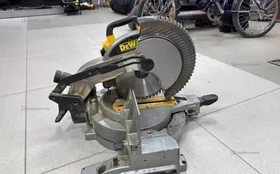 Купить Торцовочная пила DeWALT DWS713 б/у , в Самара Цена:28500рублей