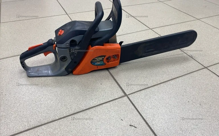 Бензопила Hitachi GS 33EB