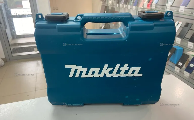 Гайковерт Makita 21v 4.0ah