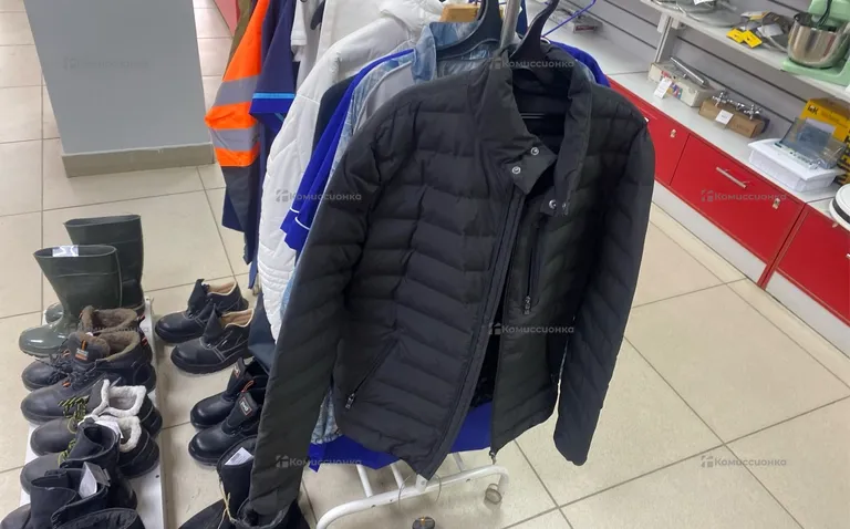 Куртка осення Scanndi Finland 48 размер