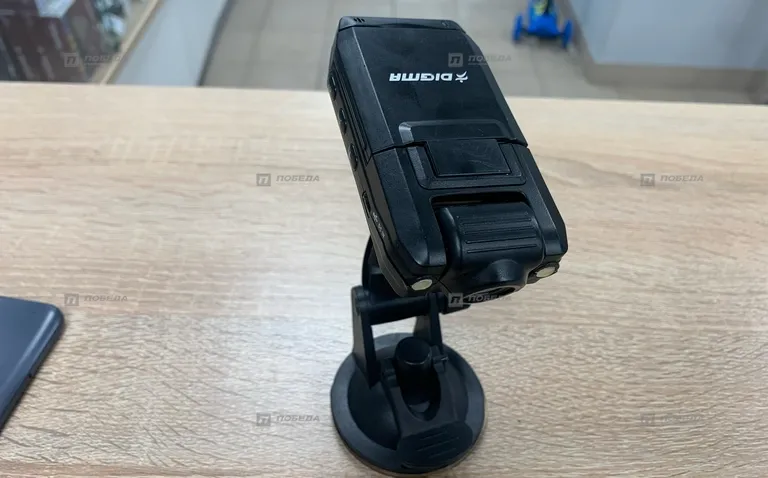 Видеорегистратор Digma